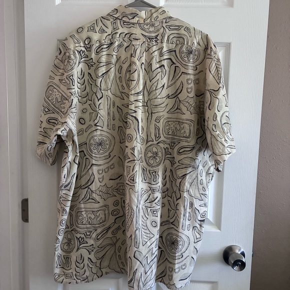Reyn Spooner Men's XXL Hawaiian Short Sleeve Button-Up - Picture 5 of 6